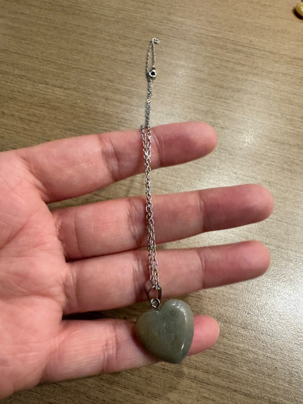 Natural Green Aventurine/Jade Pendant Necklace - Picture 5 of 9